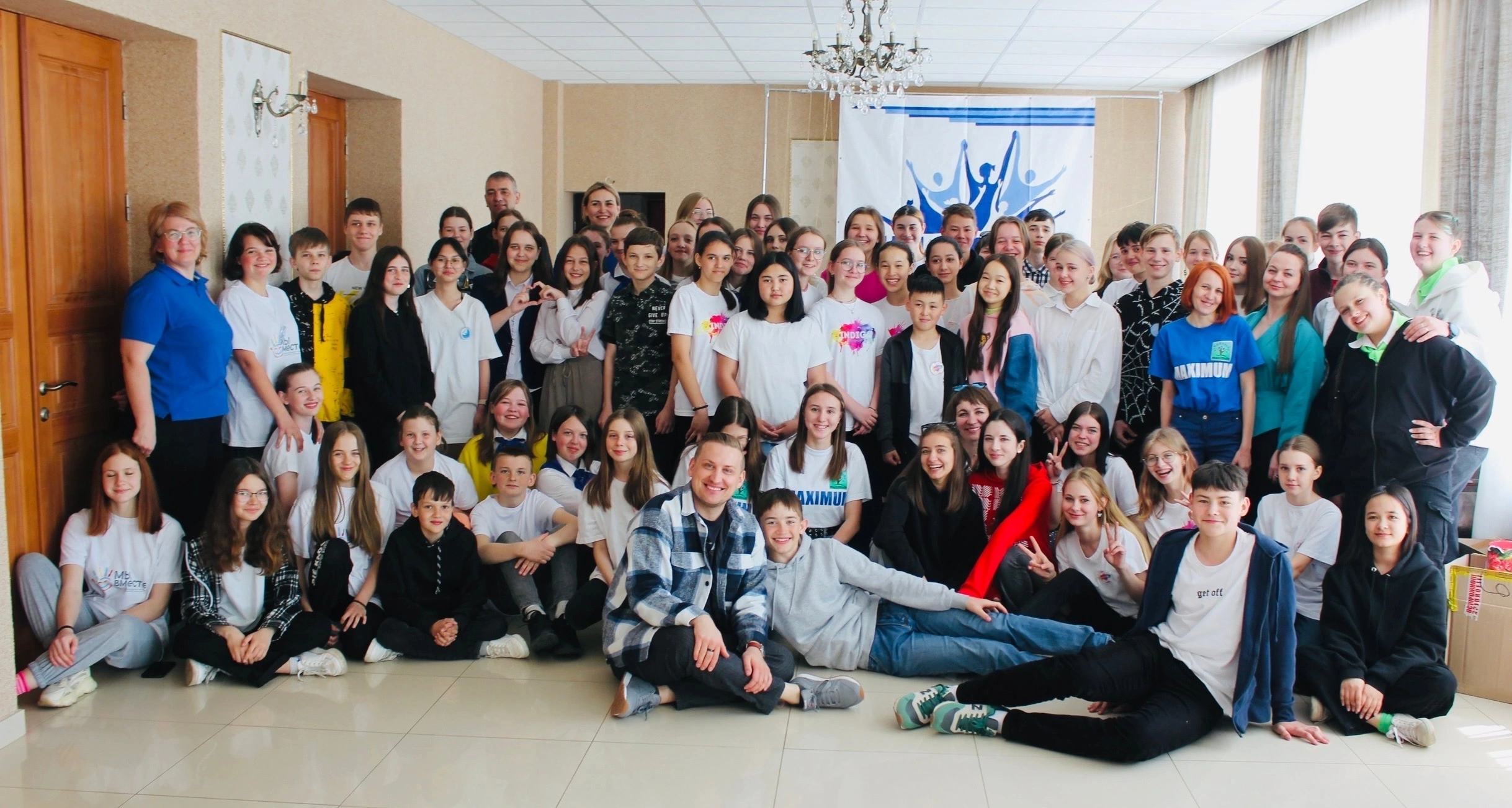Избражения для Рабочая встреча для молодежи Омской области
