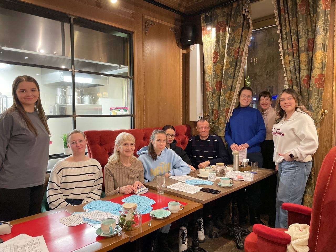 Избражения для Стартовал сезон разговорных клубов 