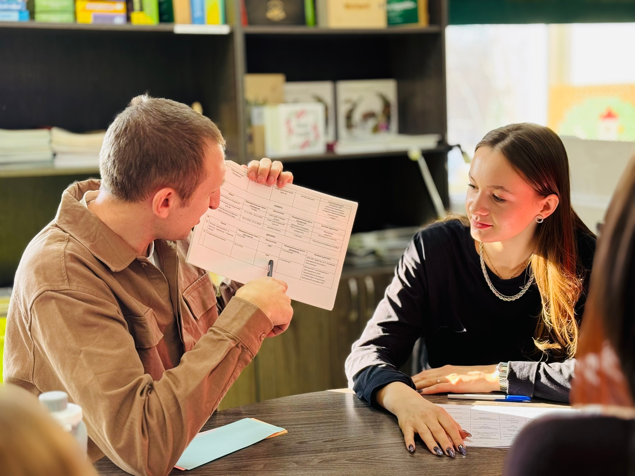 Избражения для Рабочая встреча с активистами АКОМО «Юнит»